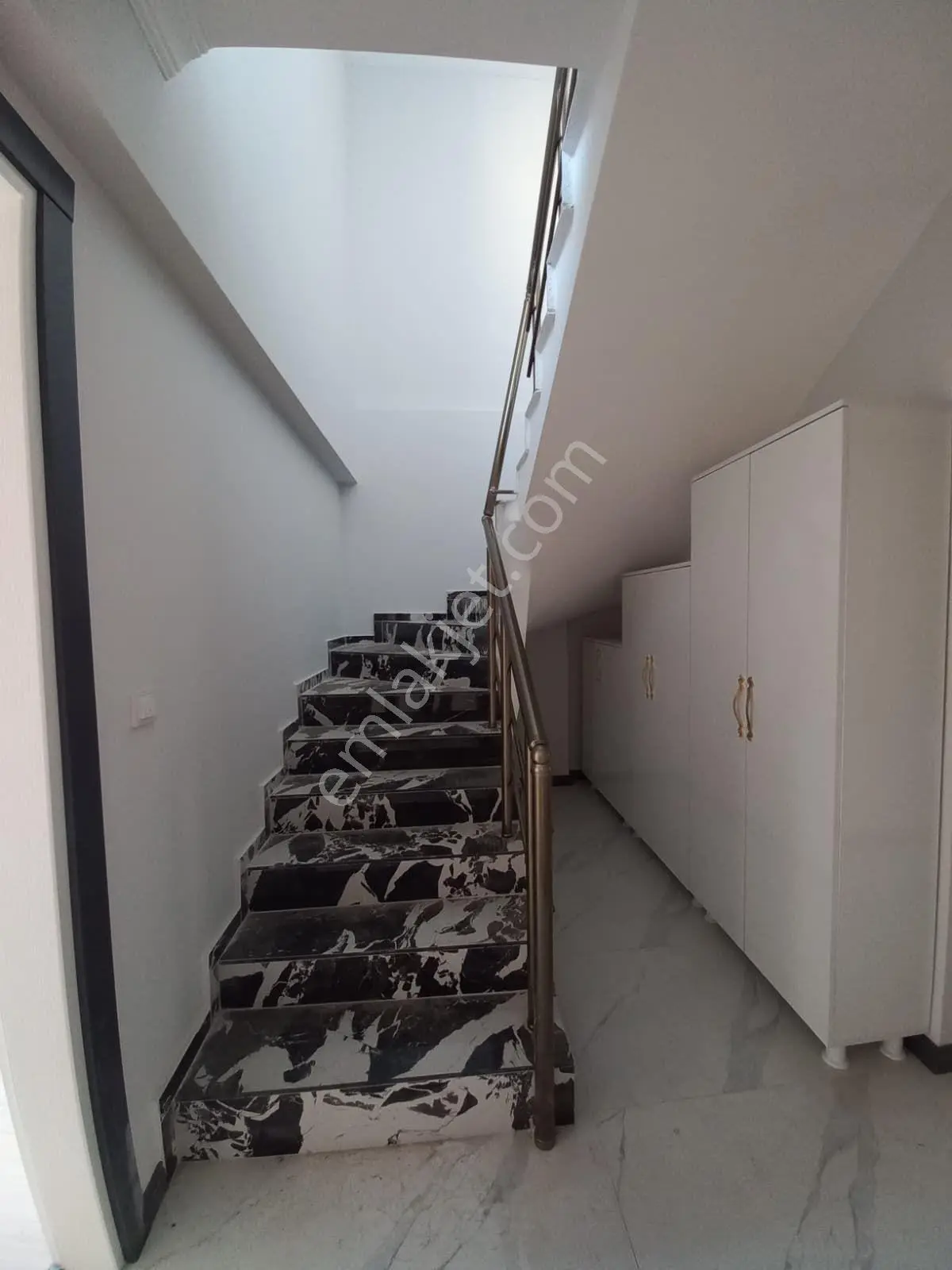 Aydoğdu Mahallesi'nde Çarşıya Yakın, 3 Milyon Krediye Uygun 3+1 Sıfır Dubleks Satılık Daire — fotoğraf 6
