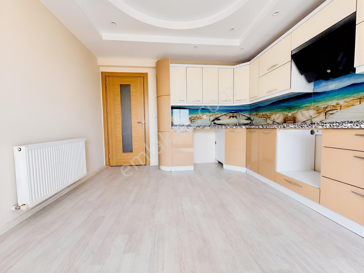 Turyap'tan İzmir Aydın Asfaltı 3+1 Ön Cephe Ara Kat 140m2 — fotoğraf 9