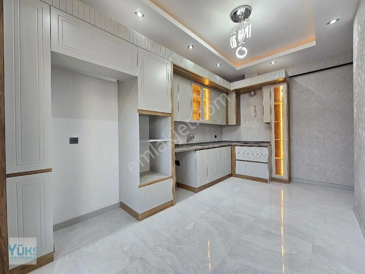 Denizli Şemikler Mahallesinde 2+1 120 M2 Önü Açık Panjurlu Lüks Satılık Daireler — fotoğraf 6