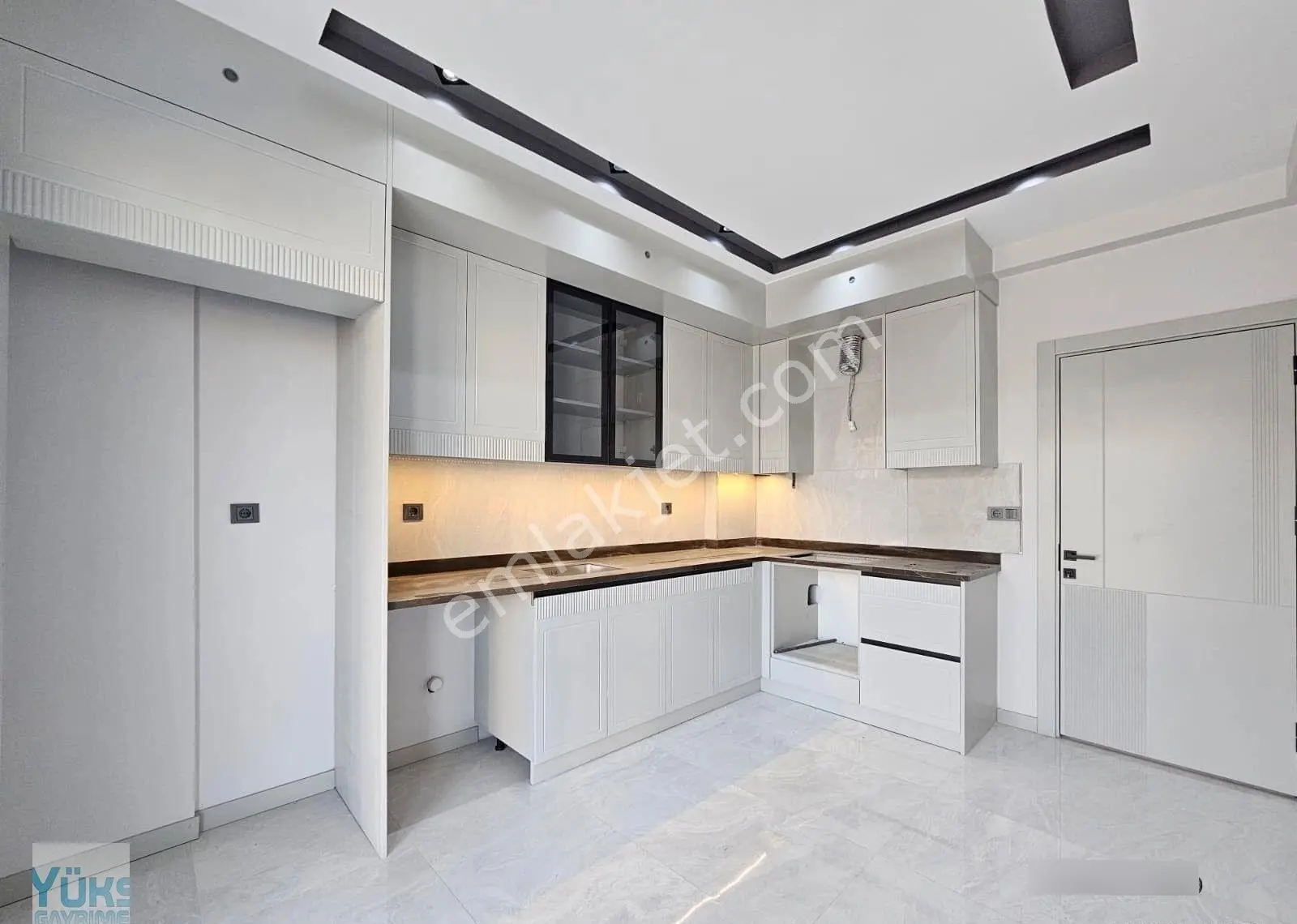 Denizli Şemikler De 2+1 120 M2 Naz Bayrak Yakını Sıfır Lüks Daireler — fotoğraf 7