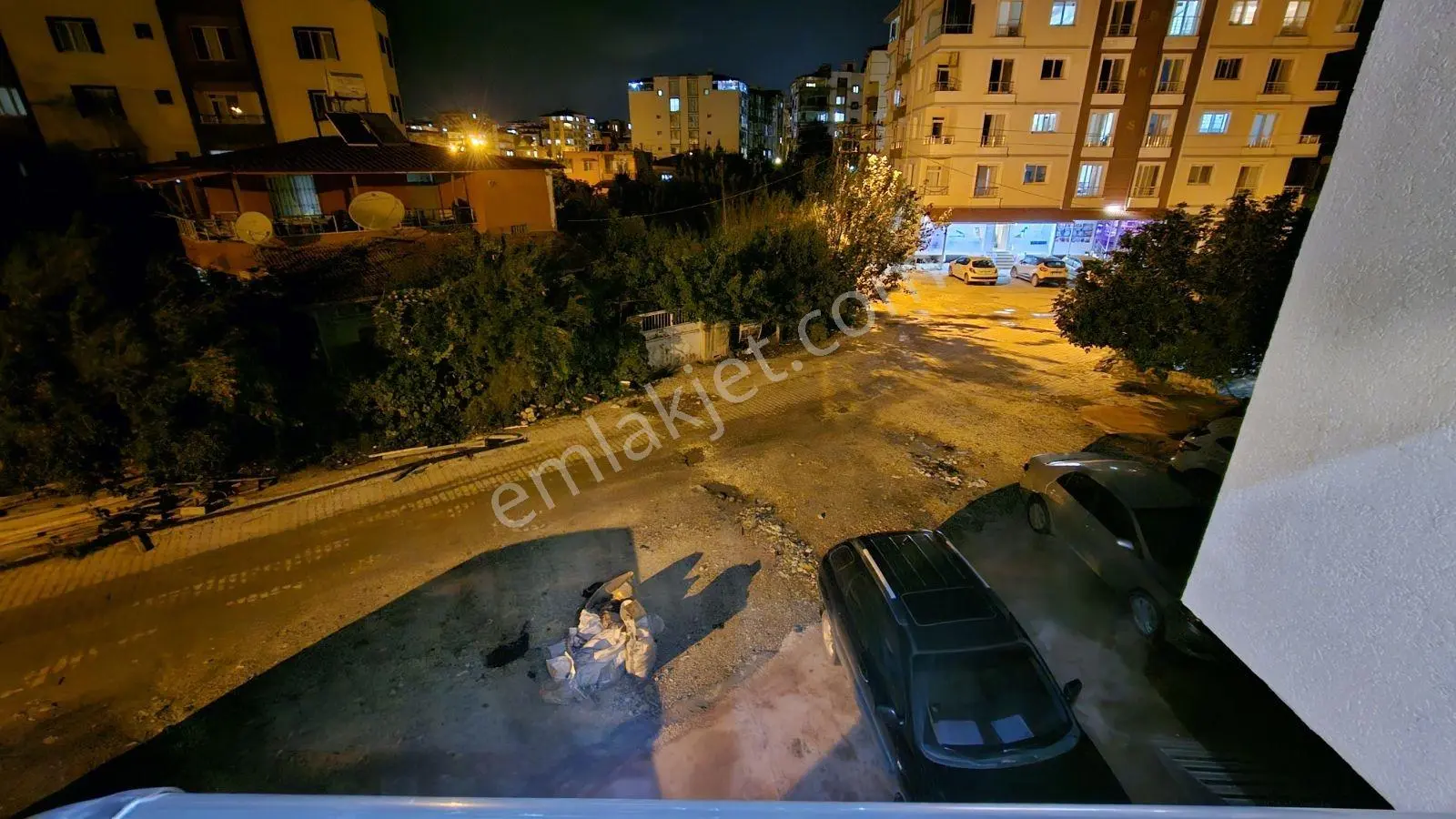 Köşe Başı Nezih Yerde Sıfır Binada 3+1 140 Metrekare Daire — fotoğraf 16