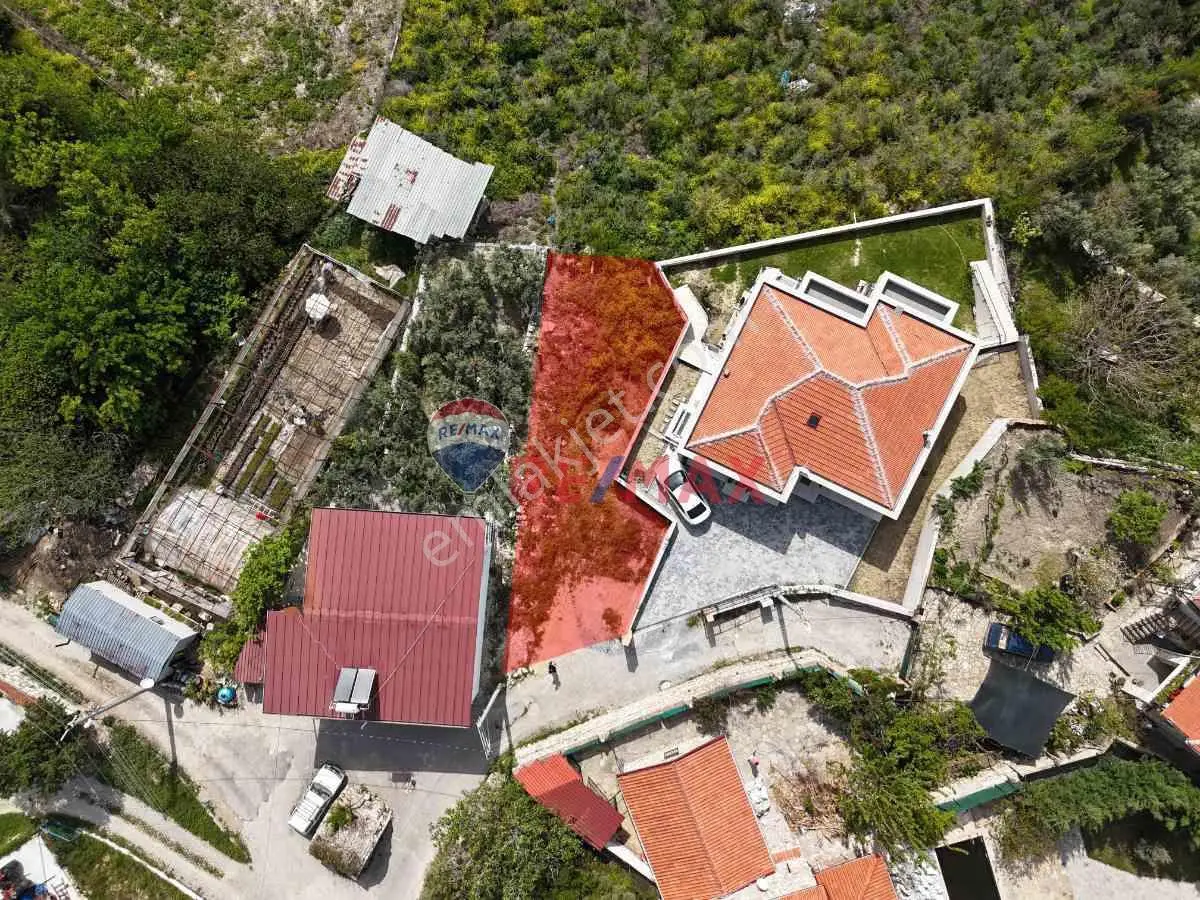 Kuşadası Caferli'de Doğa Manzaralı İmarlı Arsa — fotoğraf 7