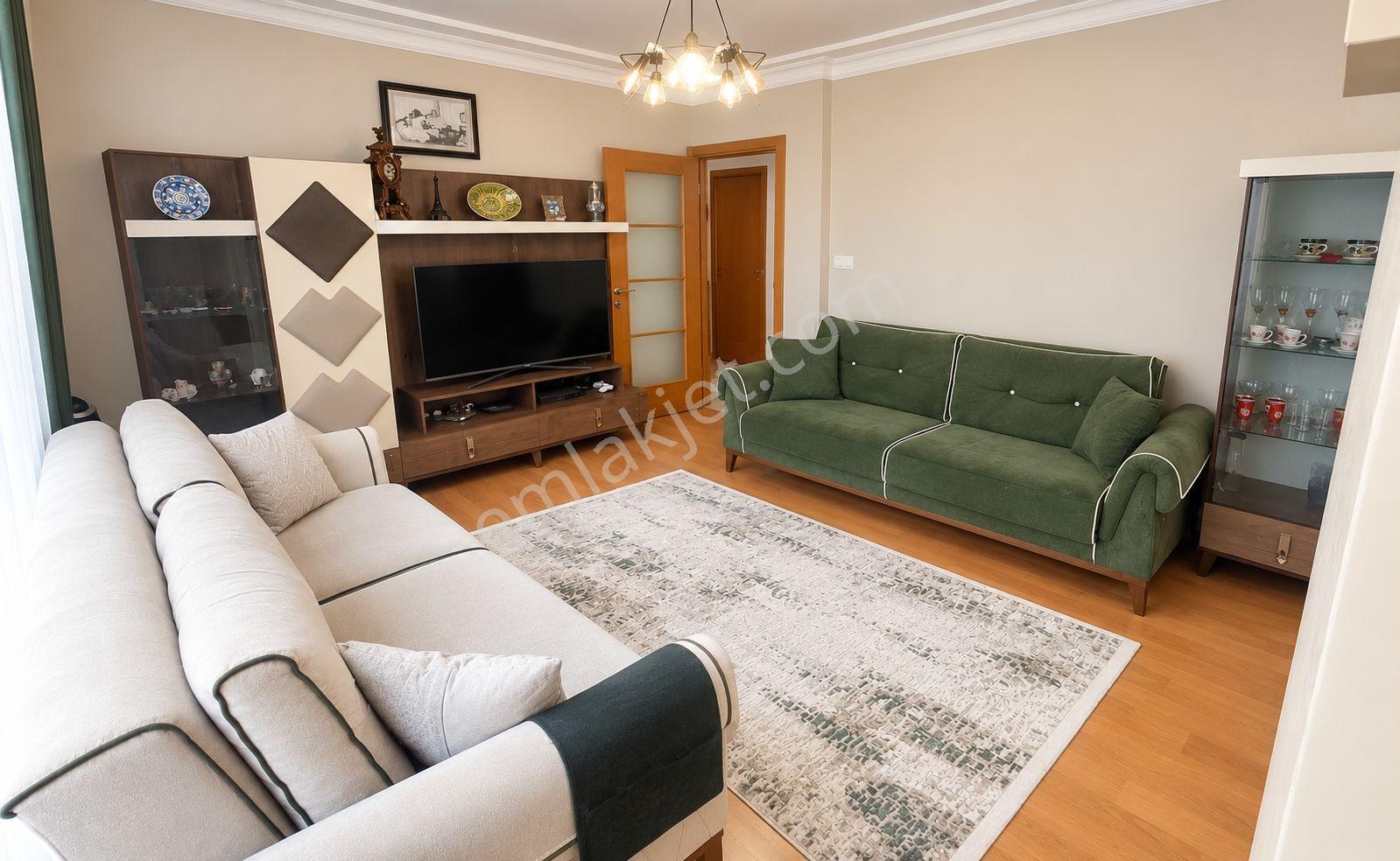 Çekmeköy Taşdelen'de Lüks/ Otoparklı/arakat /3+1 — fotoğraf 9