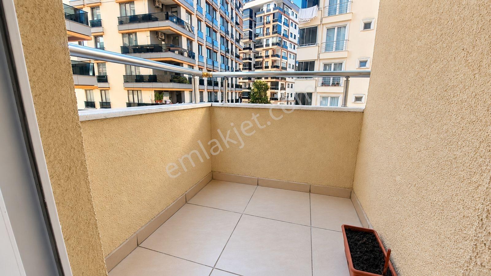 Çekmeköy Taşdelen'de Lüks/ Otoparklı/arakat /3+1 — fotoğraf 13