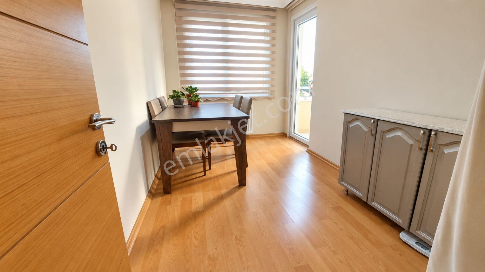 Çekmeköy Taşdelen'de Lüks/ Otoparklı/arakat /3+1 — fotoğraf 29