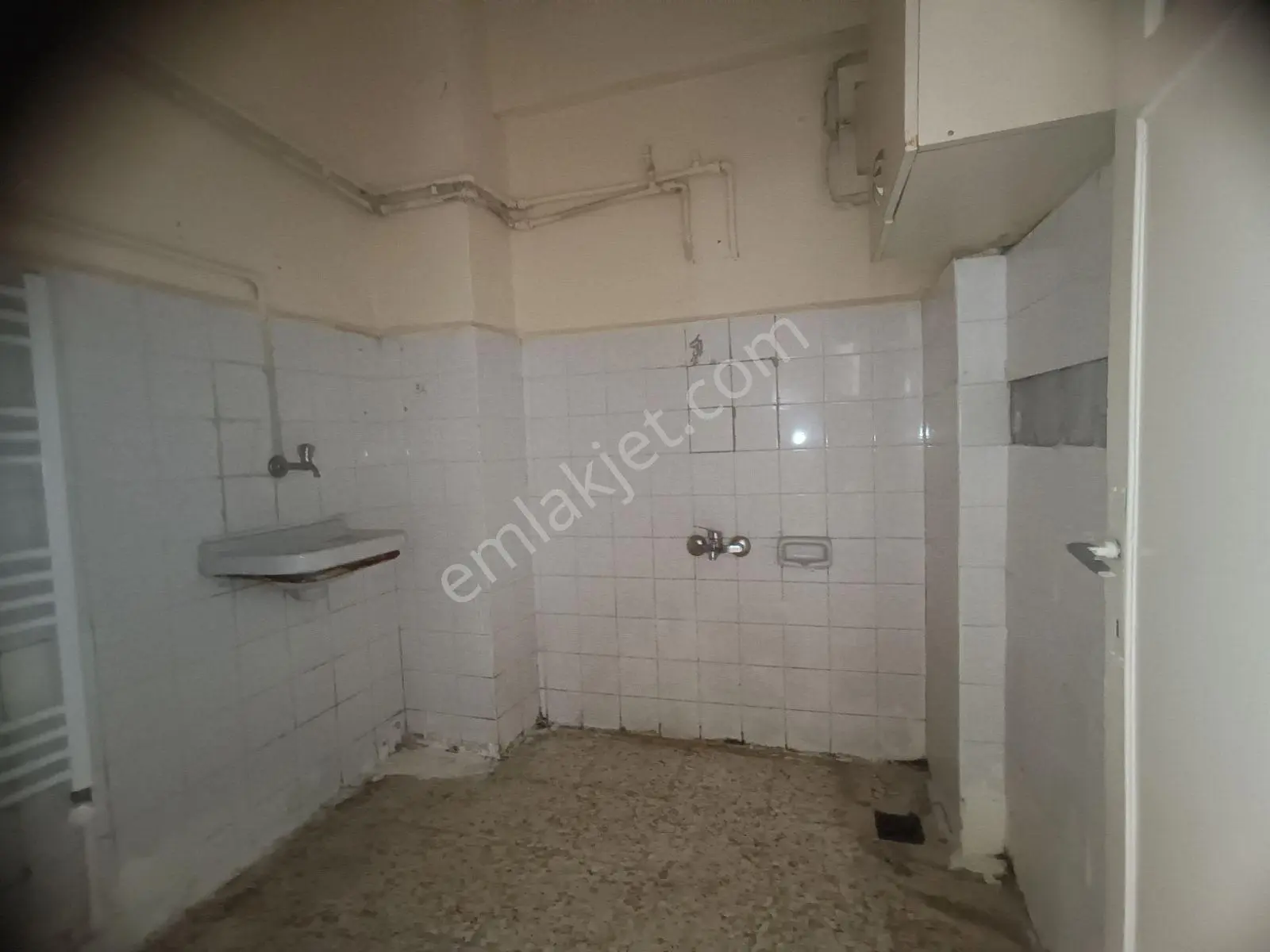 Gökkent De Satlık 3+1 Kombili Zemin Kat — fotoğraf 21
