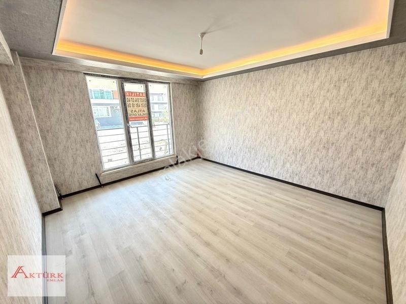 //aktürk Emlak\\ Yeşiltepe Mahallesinde Lüks Yapılı 3+1 Satılık — fotoğraf 21