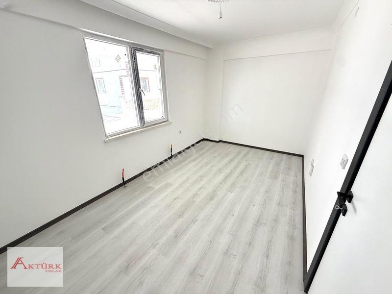 //aktürk Emlak\\ Yeşiltepe Mahallesinde Lüks Yapılı 3+1 Satılık — fotoğraf 24