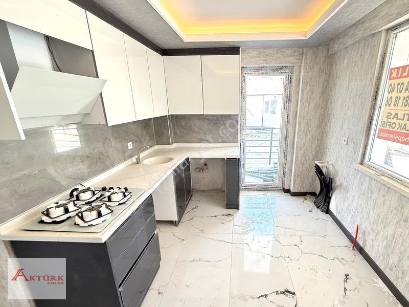 //aktürk Emlak\\ Yeşiltepe Mahallesinde Lüks Yapılı 3+1 Satılık — fotoğraf 31