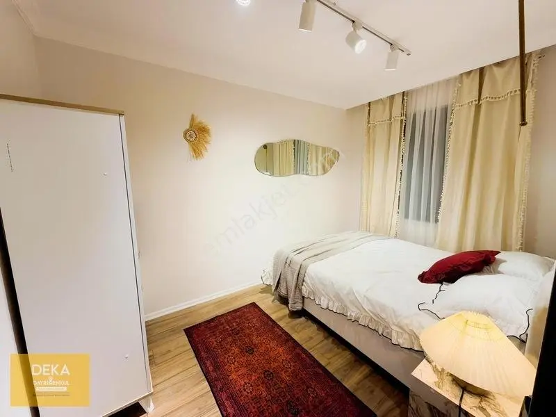 Deka Gayrimenkul'den Lüks Eşyalı Kombili 1+1 Daire — fotoğraf 7