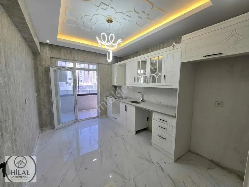 Seyrantepe Mah Liv Hospital Yanı Arakat Lüks Satlık 2+1 Daire — fotoğraf 2
