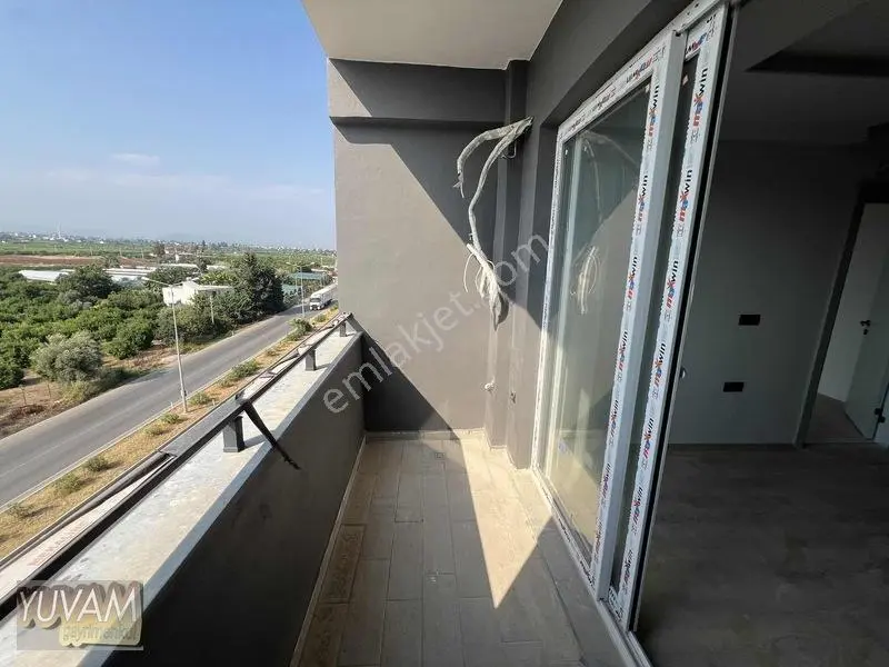 Yuvam'dan Tömükte Satılık Havuzlu Sitede 1+1 — fotoğraf 15