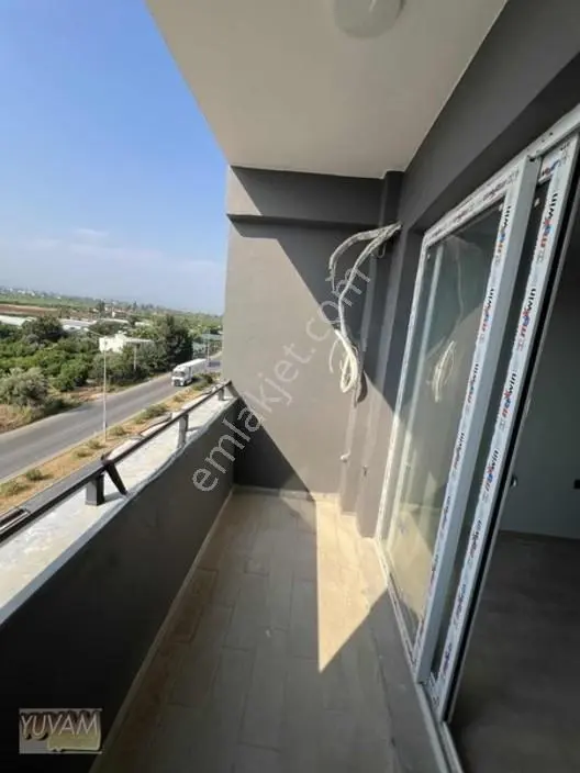 Yuvam'dan Tömükte Satılık Havuzlu Sitede 1+1 — fotoğraf 16