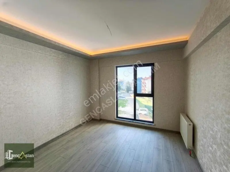 ▄gençaslan▄ Nato Cadde Kenarı Ebeveyn Banyolu Giyinme Odalı 4+1 — fotoğraf 28