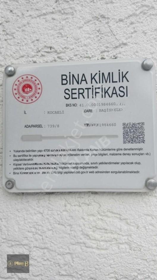 Başiskele Yeşilyurt Mahallesi'nde Satılık 3+1 Bahçe Dubleks — fotoğraf 2