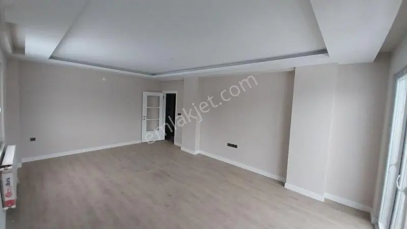 Ebeveyn Banyolu,kapalı Otoparklı Sıfır Lüks 3+1 Daire — fotoğraf 7