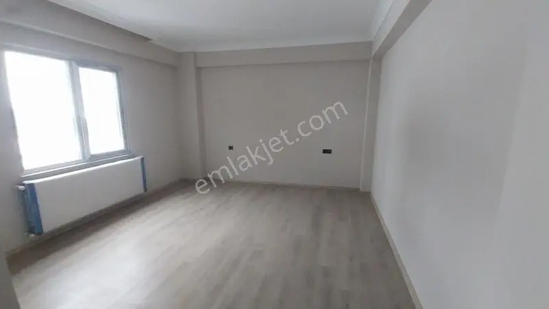 Ebeveyn Banyolu,kapalı Otoparklı Sıfır Lüks 3+1 Daire — fotoğraf 8