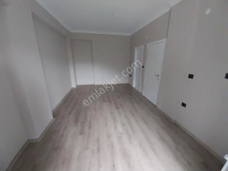 Ebeveyn Banyolu,kapalı Otoparklı Sıfır Lüks 3+1 Daire — fotoğraf 29