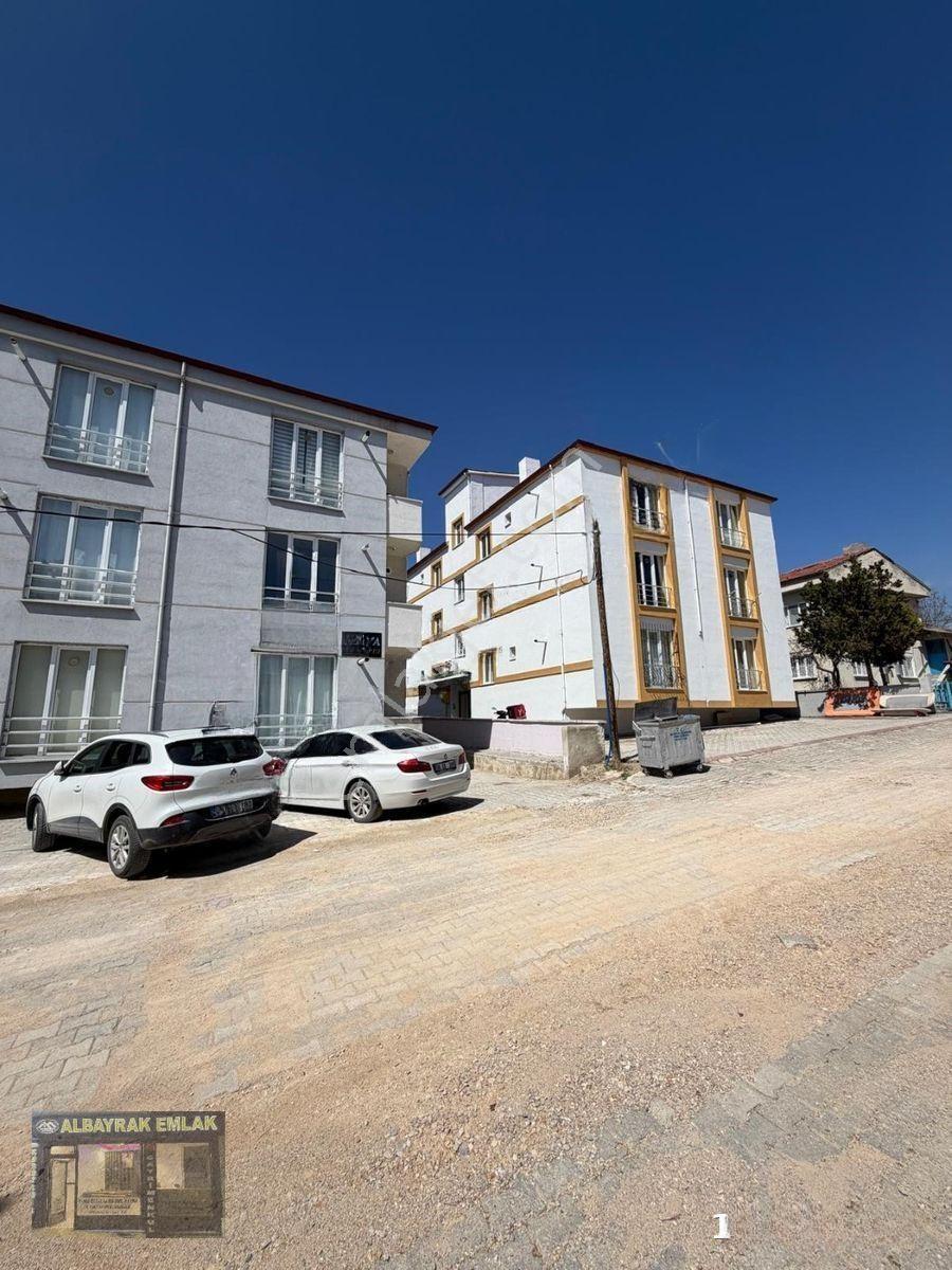 Albayrak'tan Satılık Eşyalı 1+1 Daire — fotoğraf 4