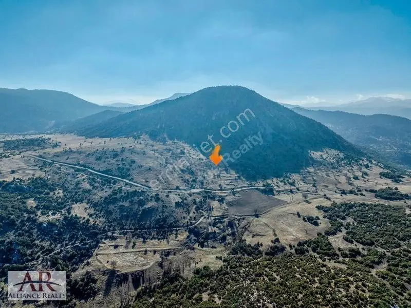 Burdur Çavdır Ambarcık'ta Göl Manzaralı, Su Kuyulu, Yol Üstü Tar — fotoğraf 4