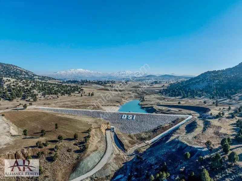 Burdur Çavdır Ambarcık'ta Göl Manzaralı, Su Kuyulu, Yol Üstü Tar — fotoğraf 9