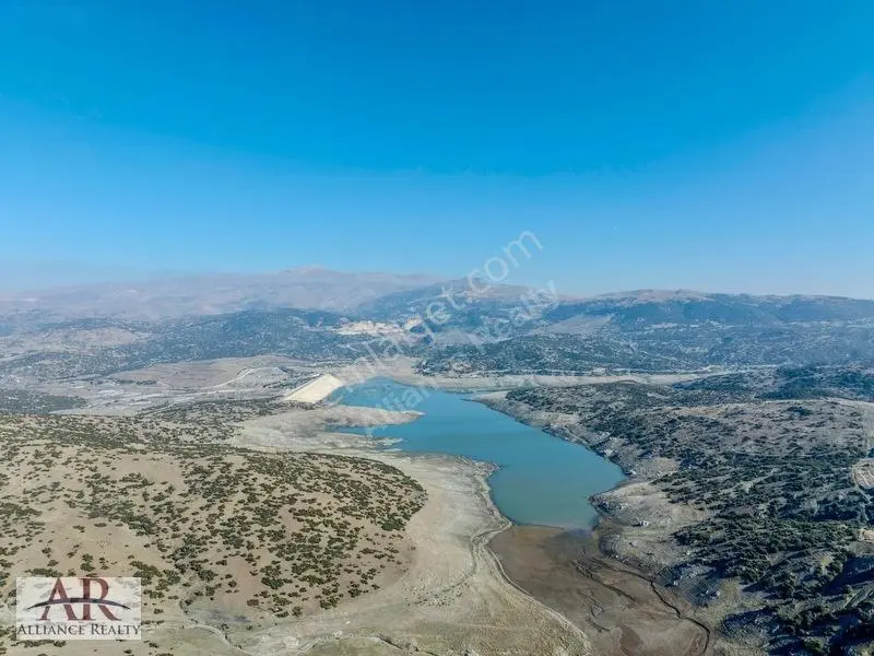 Burdur Çavdır Ambarcık'ta Göl Manzaralı, Su Kuyulu, Yol Üstü Tar — fotoğraf 11