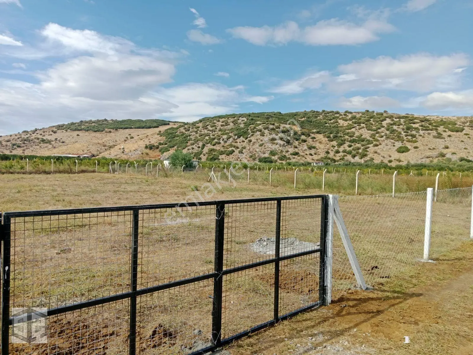İzmir Selçuk İsabey Mh 1530m2 Hisseli Tapu — fotoğraf 4