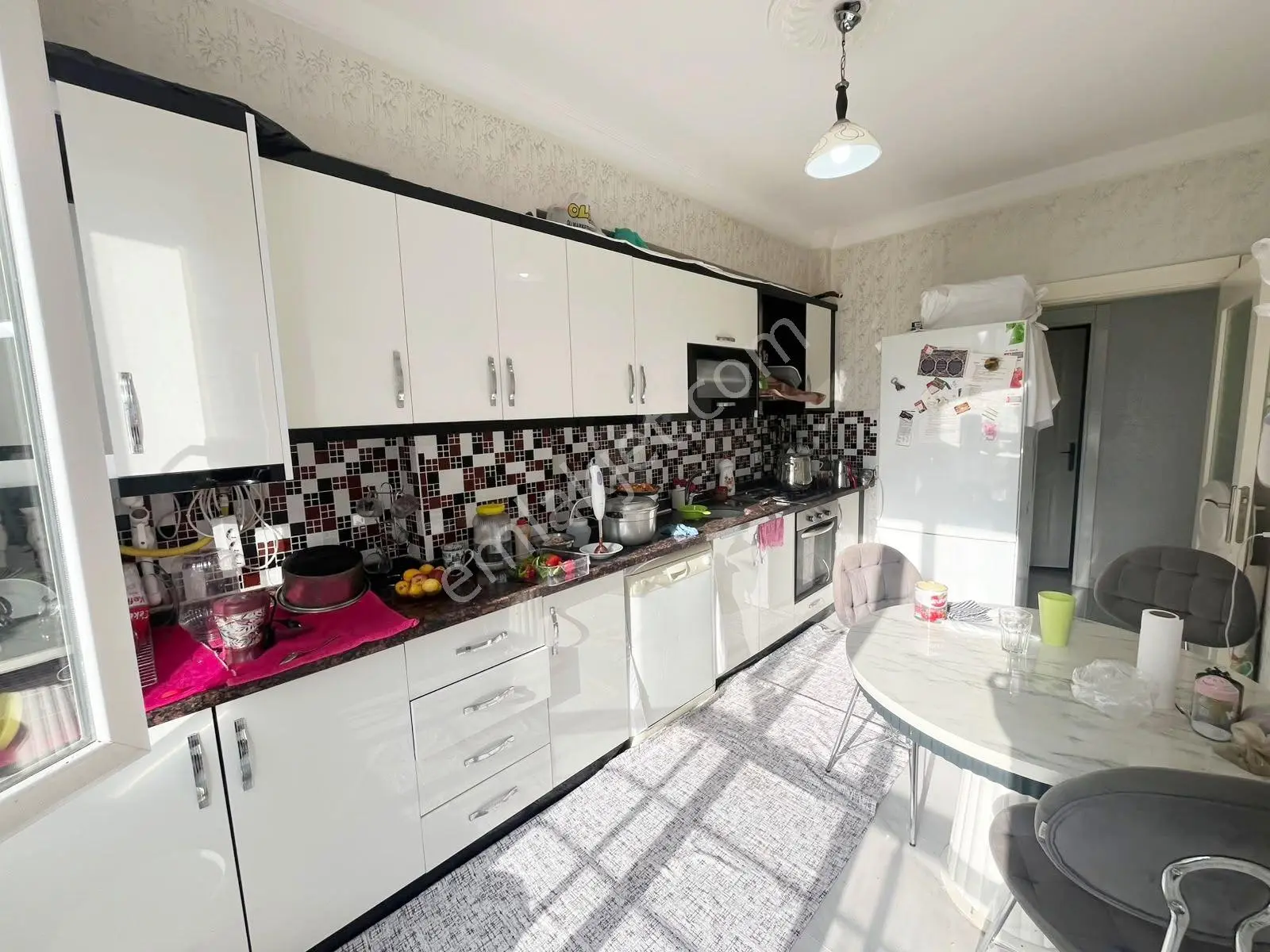 Beykentte Uygun Fiyatlı Masrafsız Geniş Oturumlu 2+1 Daire — fotoğraf 2