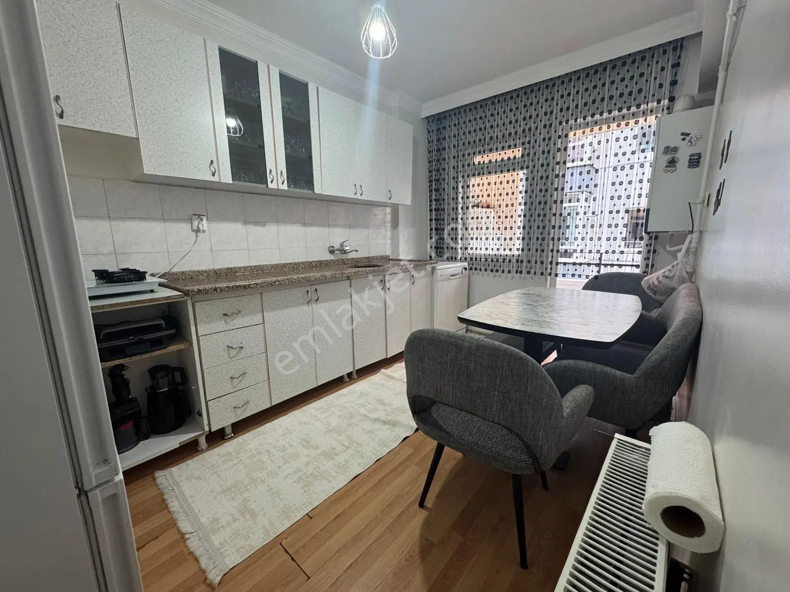 Yılmaz Gayrımenkulden Tapu Durumu Kat İrtifaklı Yapı Kullanım Iznı Var Geniş M2 3+1 Satılık Daire — fotoğraf 3