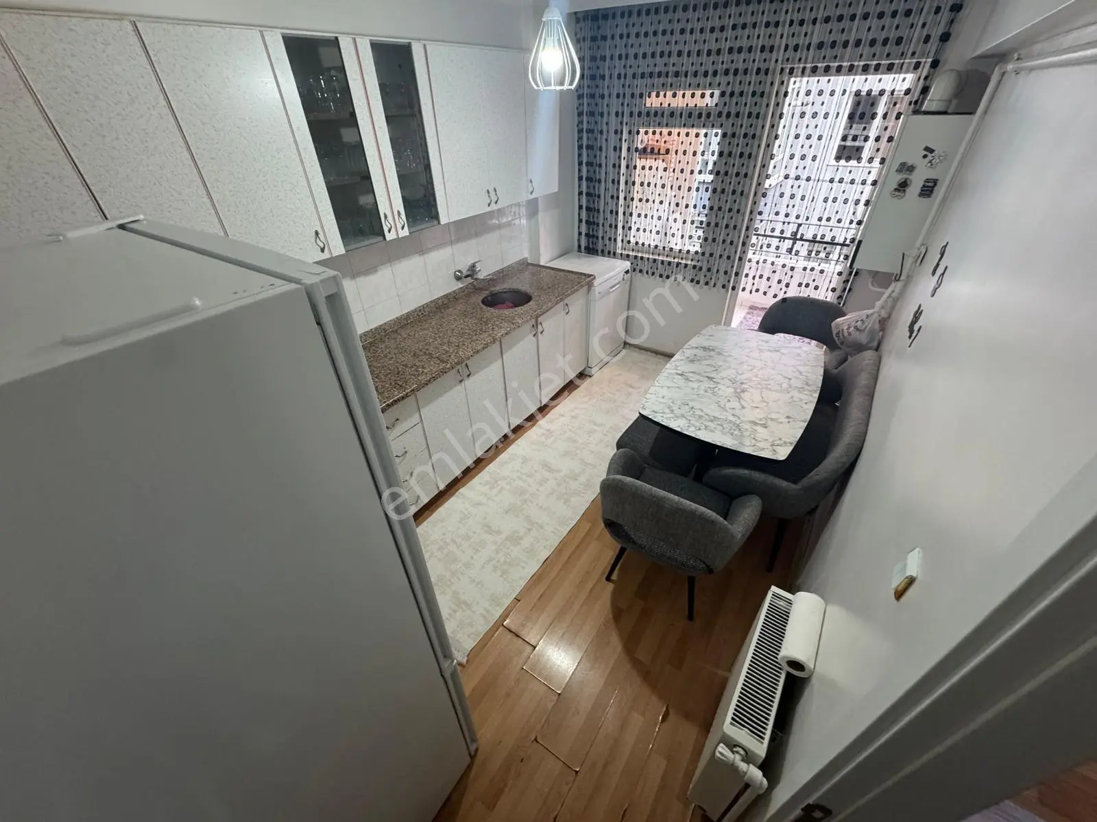 Yılmaz Gayrımenkulden Tapu Durumu Kat İrtifaklı Yapı Kullanım Iznı Var Geniş M2 3+1 Satılık Daire — fotoğraf 11