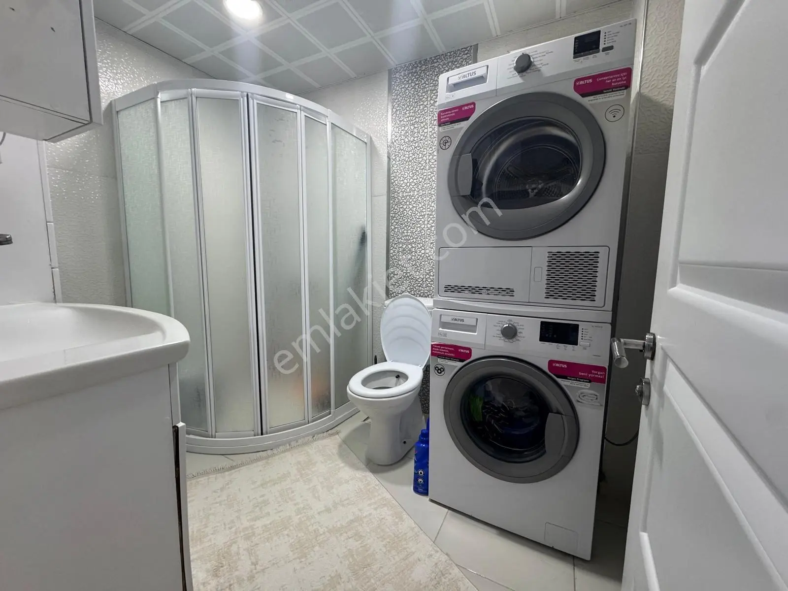 Yılmaz Gayrımenkulden Tapu Durumu Kat İrtifaklı Yapı Kullanım Iznı Var Geniş M2 3+1 Satılık Daire — fotoğraf 14