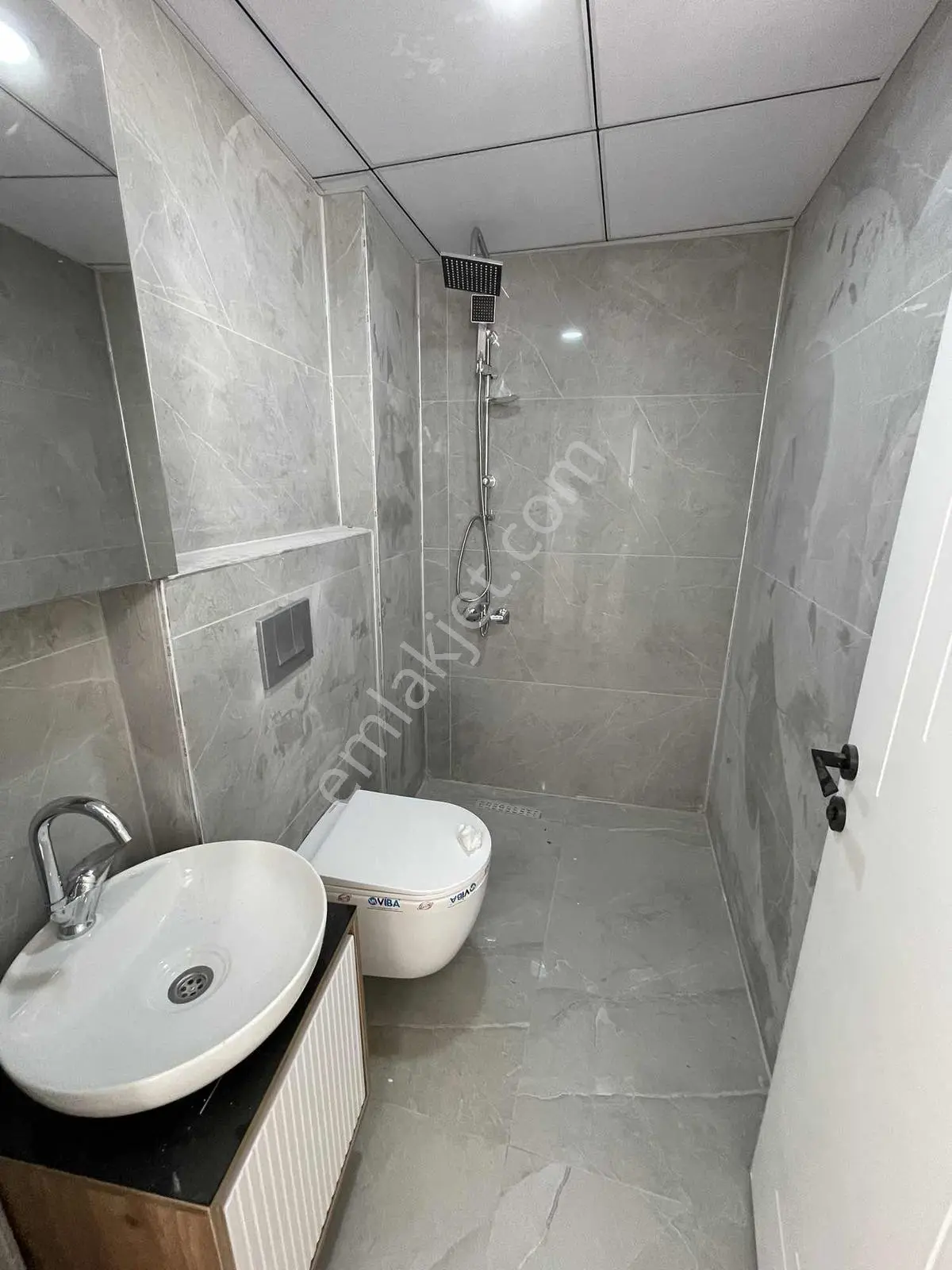 Özgün'den Esentepe Mahallesi Mükemmel Konumda 2+1 Daire — fotoğraf 15