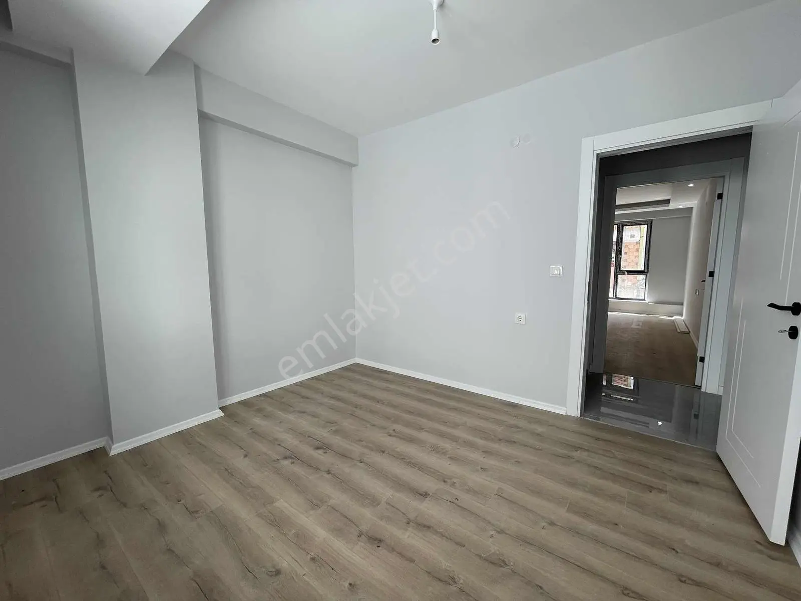 Özgün'den Esentepe Mahallesi Mükemmel Konumda 2+1 Daire — fotoğraf 19