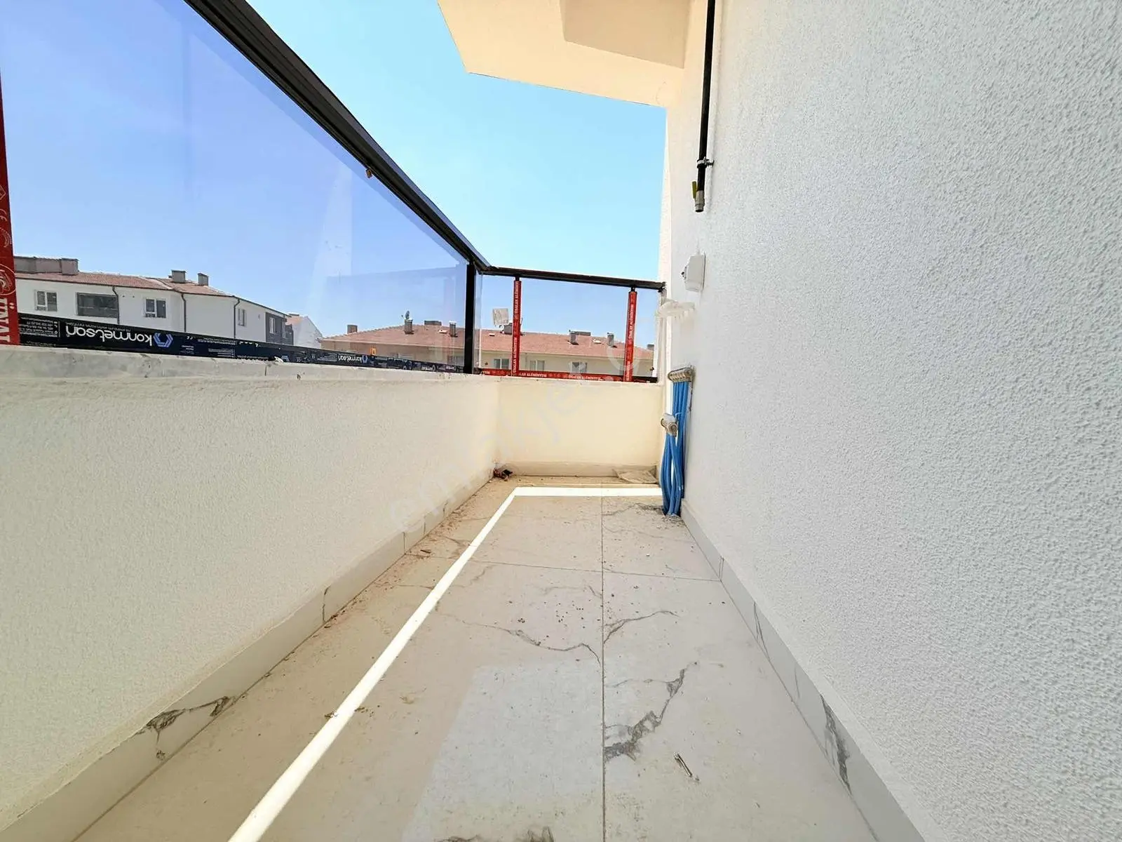 Özgün'den 71 Evler Mah. Şehir Hastanesi Yakını Özel Garajlı 2+1 — fotoğraf 15