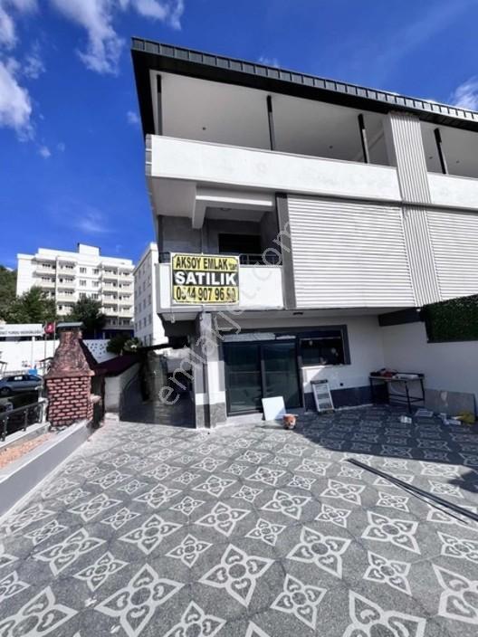 Oğuzelinde Muhteşem Manzalı Ve Havadar Konumda 4 Katlı Villa — fotoğraf 3