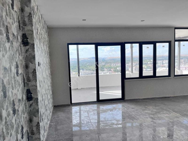 Oğuzelinde Muhteşem Manzalı Ve Havadar Konumda 4 Katlı Villa — fotoğraf 23