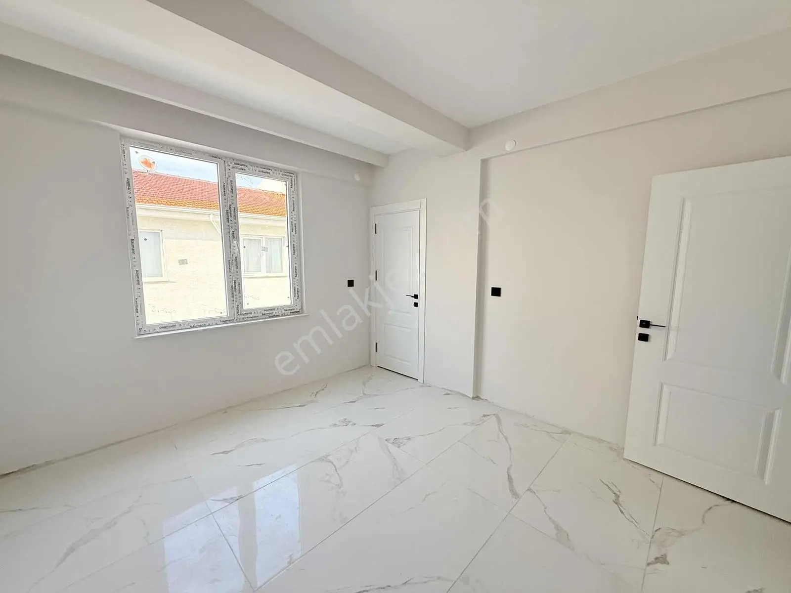 Özgün'den Emek Mahallesi Mükemmel Konumda 2+0 Apart Daire — fotoğraf 13