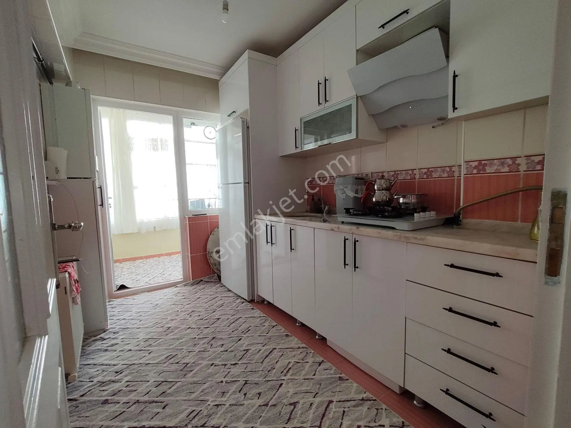 Yılmaz Gayrimenkulden Az Pazarlık Payı Var Masrafsız 3+1 Öncephe Ara Kat Satılık...