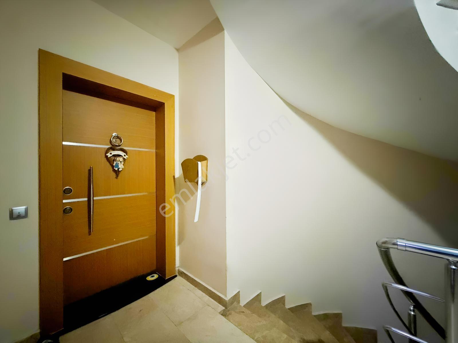 Narlıdere'de Satılık 3+1 Prenar Sitesi Çok Geniş Ve Ferah Fırsat — fotoğraf 15