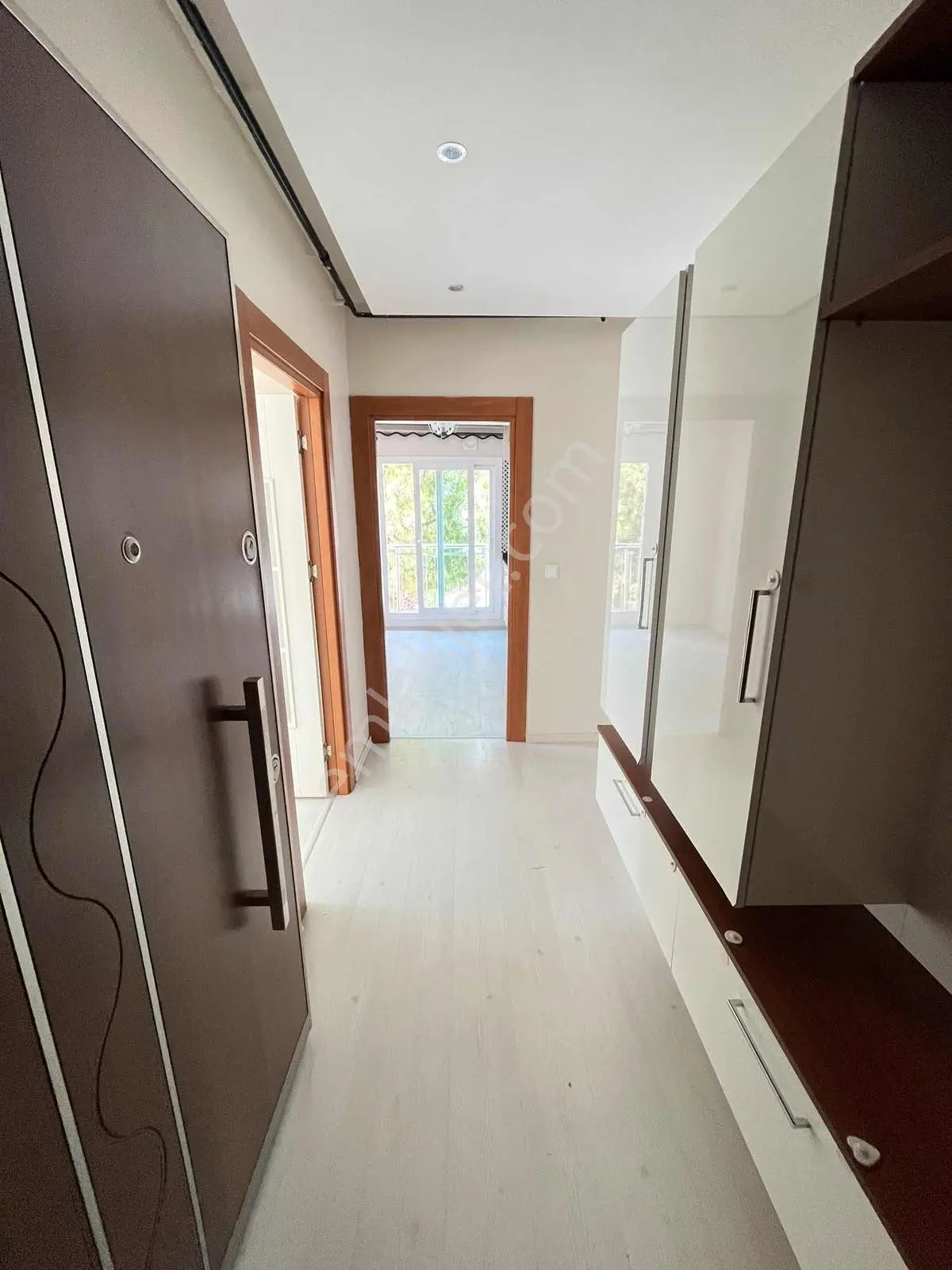M.bulvarda_kapalı_mutfaklı 2+1 Yeni Bina_extralı_çift Banyo — fotoğraf 6