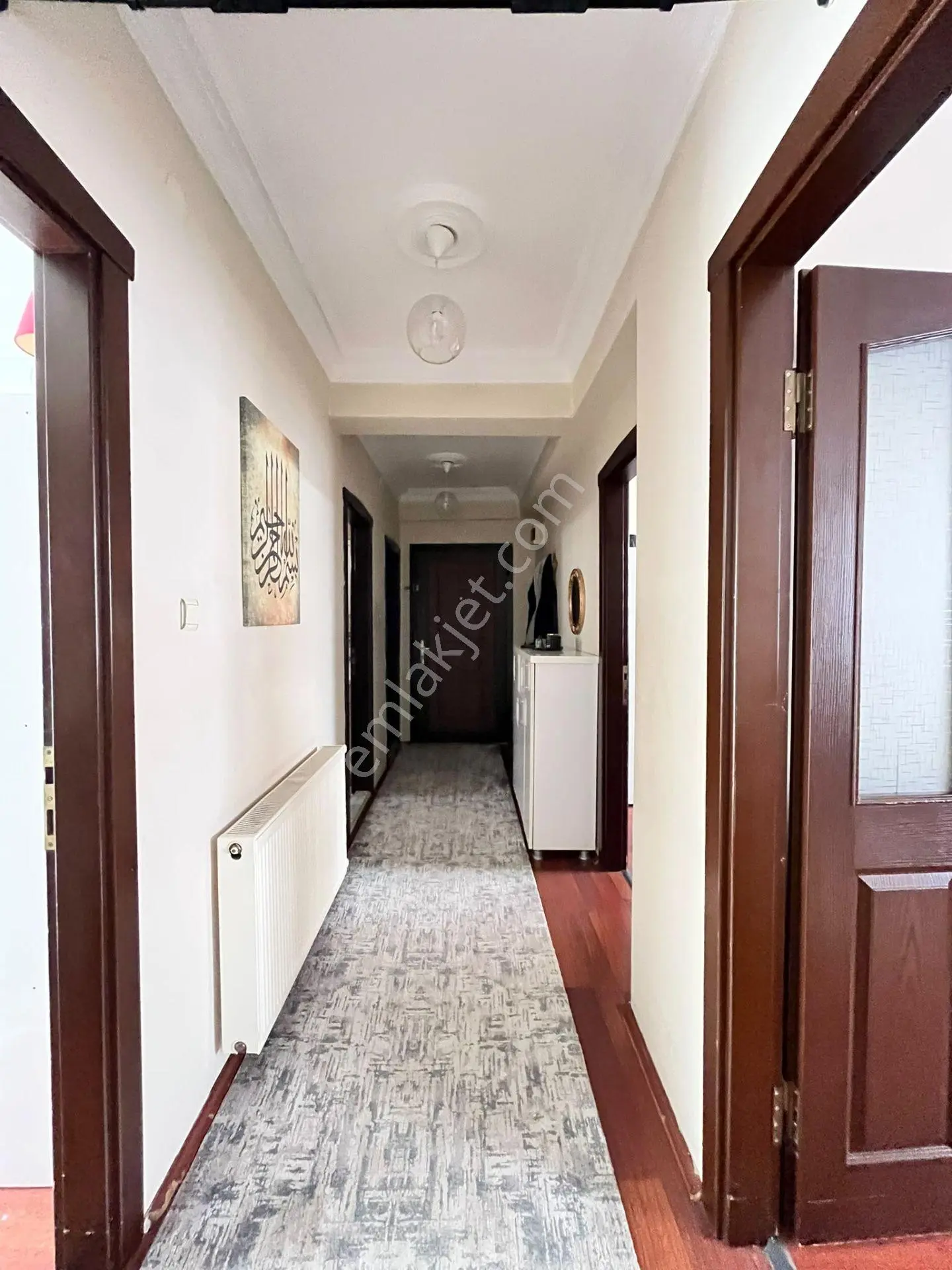 Yeski Emlâk İnşaattan Satılık Merkezi Konumda Masrafsız Daire — fotoğraf 9
