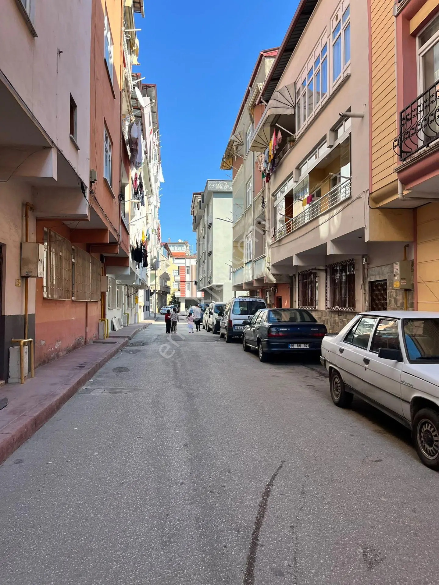 Yeski Emlâk İnşaattan Satılık Merkezi Konumda Masrafsız Daire — fotoğraf 29