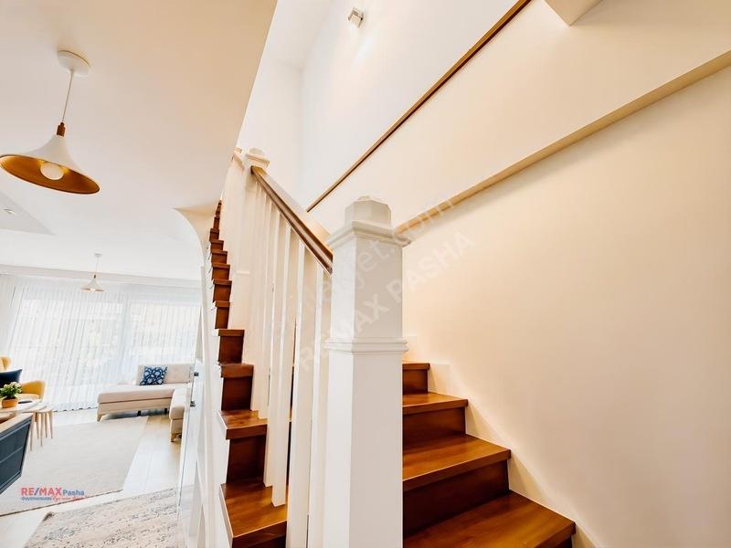 Denize Yakın,havuzlu Sitede Ferah Ve Havadar 3+1 Vill — fotoğraf 17