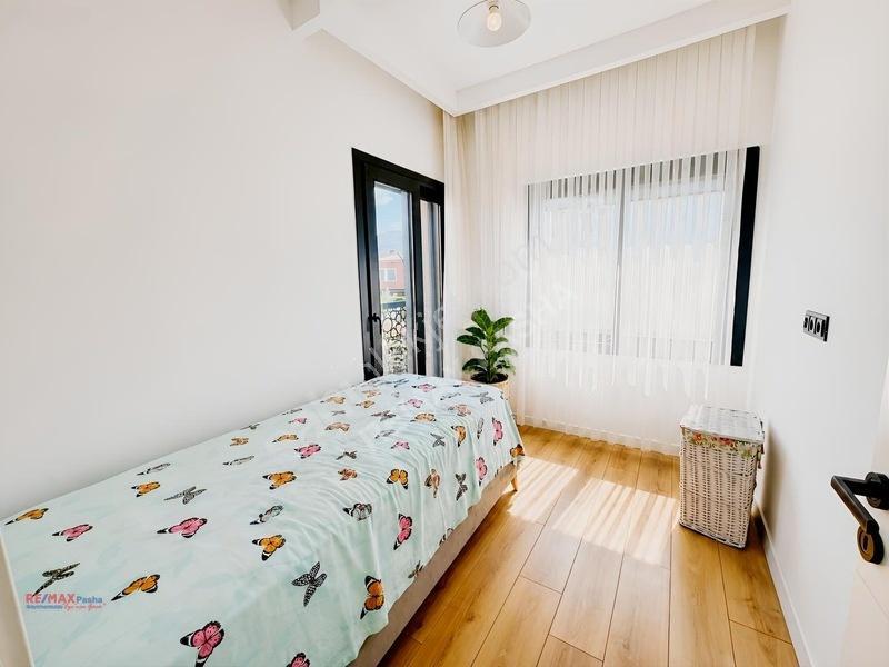 Denize Yakın,havuzlu Sitede Ferah Ve Havadar 3+1 Vill — fotoğraf 24