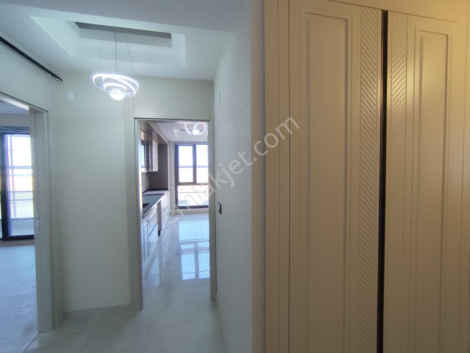 Rota'dan Cezaevi Karşısı Çeysa Goldhan Da 2.5+1 Fırsat Daire — fotoğraf 16