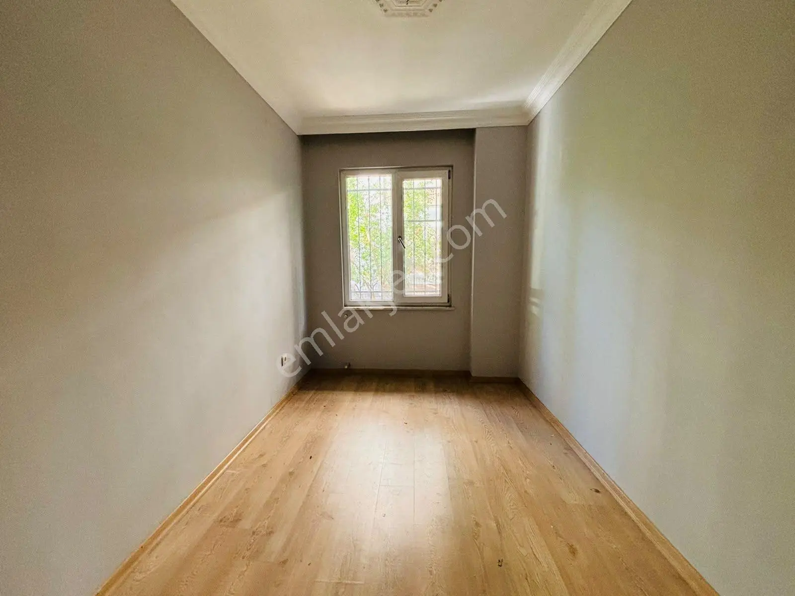 Yükselden Altınkumda Merkezi Konum Ve Bahçe Keyfi Bir Arada 2+1 — fotoğraf 26