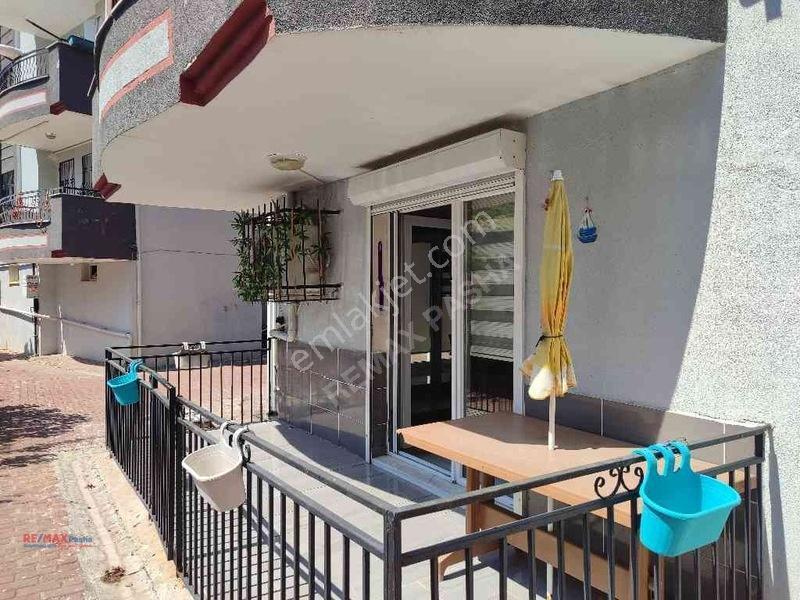 Kuşadası Ege Mahallesi Yıldız Sitesinde Bahçe Katı Daire — fotoğraf 5
