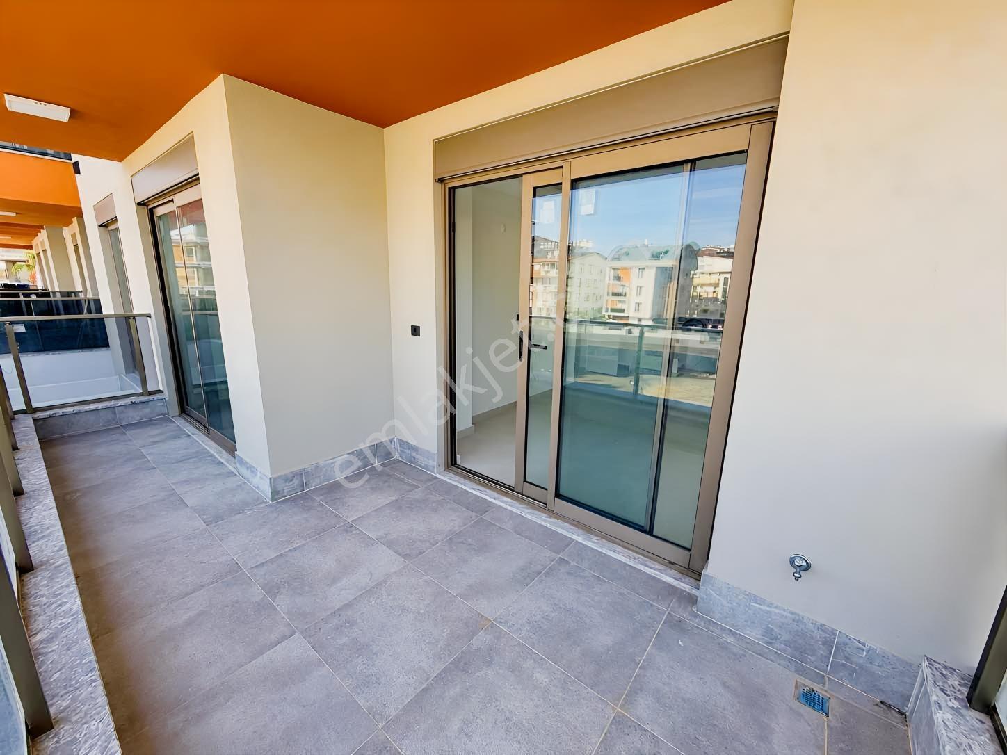 Pazarcı Mahallesi Aktiviteli 2+1 Satılık Daire — fotoğraf 11