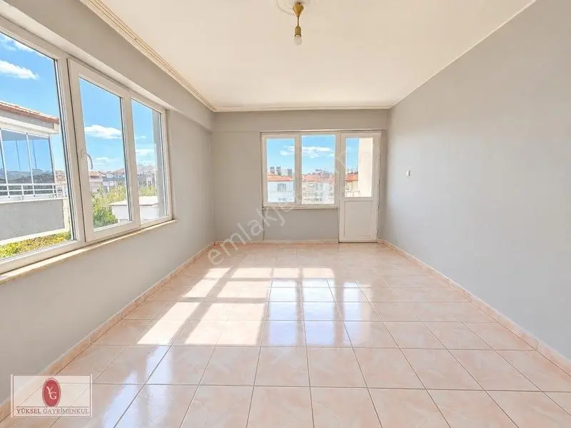 Yükselden İkizçayda Denize 500 Mt Ön Cephe Çift Balkonlu 2+1 — fotoğraf 22