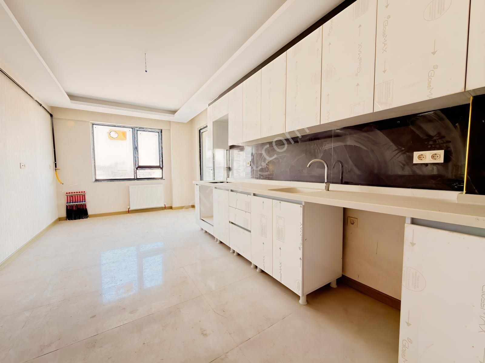 Vip'den Bulvar Üzeri Önü Açık Satılık Lüks Yapısatılık 3+1 Daire — fotoğraf 17
